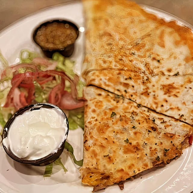 Casa-Dilla.